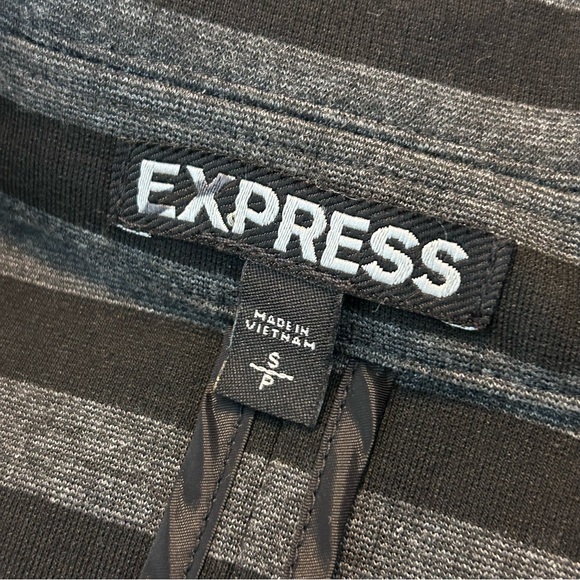 Women’s Express Gray & Black Striped Blazer Size Small - Picture 2 of 5